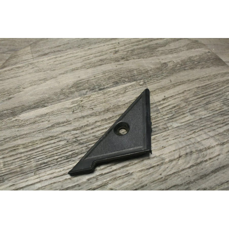 cache plastic retroviseur avant droit NISSAN SUNNY 96318-50M00