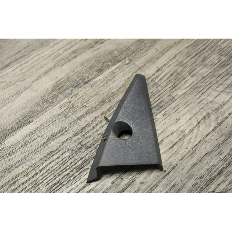 cache plastic interieur retroviseur gauche renault 19 r19 7700783182 cache plastic interieur retroviseur gauche renault 19 r19 7700783182