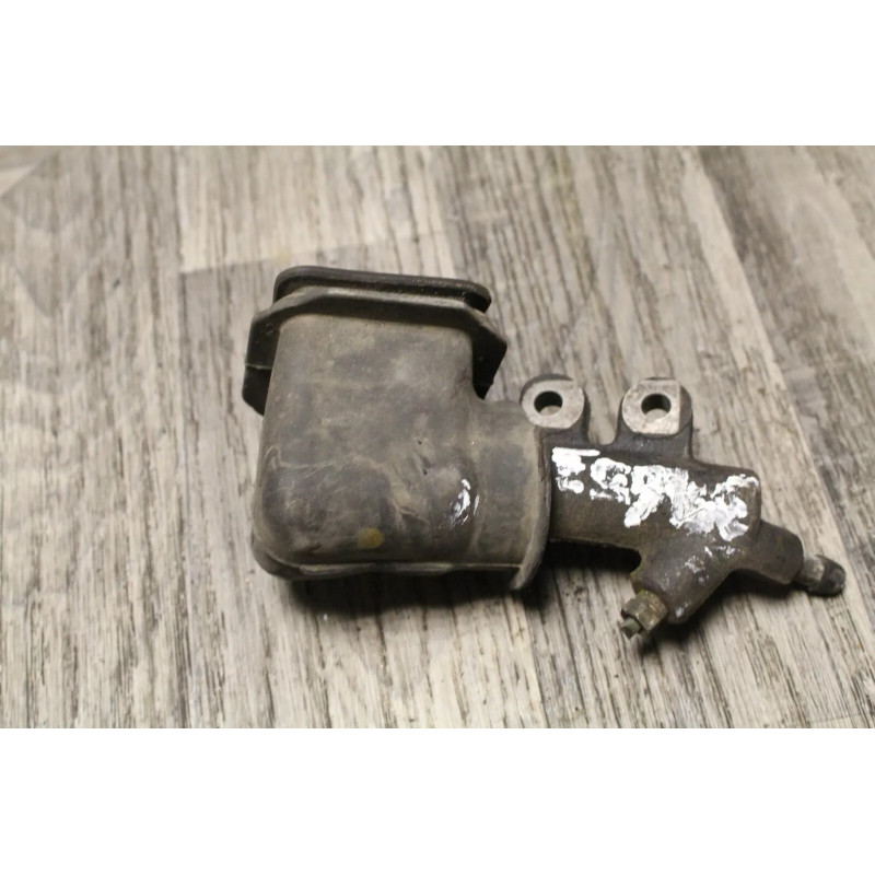 cylindre recepteur embrayage HONDA CIVIC BERLINE 1.4 16V VTEC 1996 cylindre recepteur embrayage HONDA CIVIC BERLINE 1.4 16V VTEC 1996