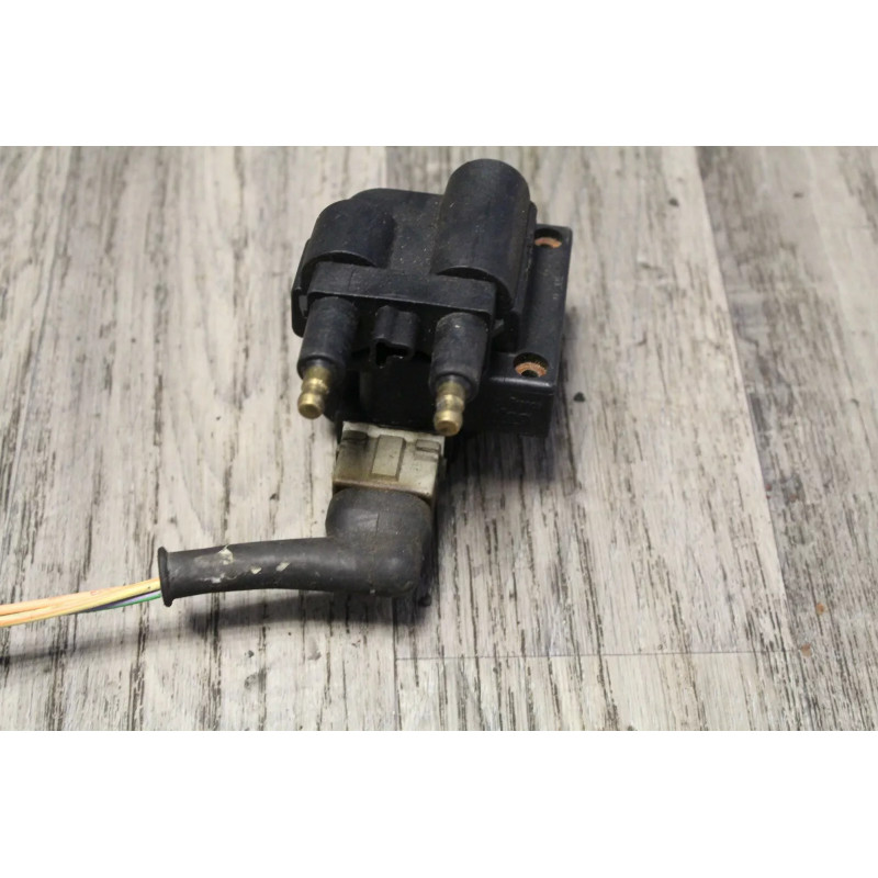 bobine allumage RENAULT LAGUNA 1 SCENIC CLIO MEGANE 7700850999 bobine allumage RENAULT LAGUNA 1 SCENIC CLIO MEGANE 7700850999