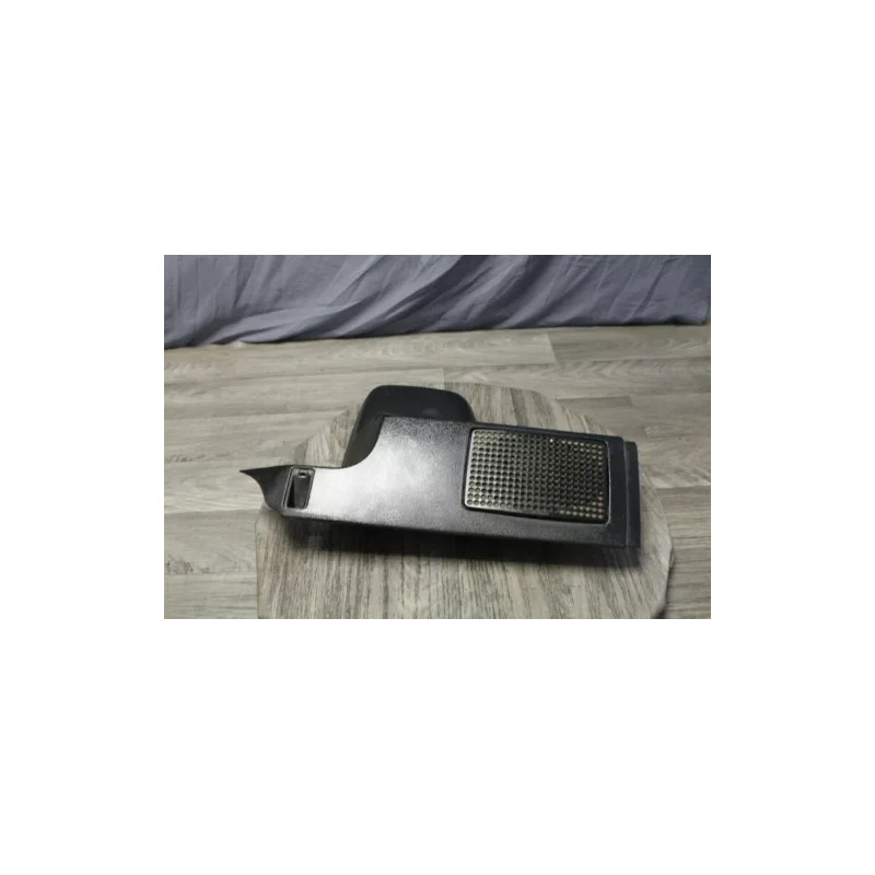 habillage plastic habitacle VW VOLKSWAGEN PASSAT 1990 331867761