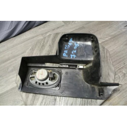 habillage plastic habitacle VW VOLKSWAGEN PASSAT 1990 331867761