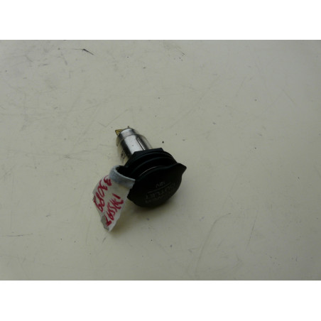prise allume cigare volkswagen passat v6 tdi annee 2000