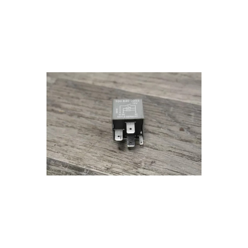 relais pompe a carburant VW VOLKSWAGEN AUDI RELAIS 167 191906383 C relais pompe a carburant VW VOLKSWAGEN AUDI RELAIS 167 191906383 C