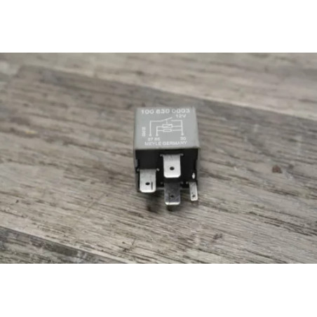 relais pompe a carburant VW VOLKSWAGEN AUDI RELAIS 167 191906383 C