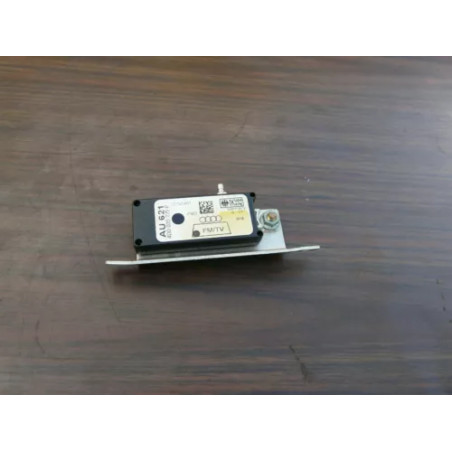 boitier electronique module tv AUDI A8 V8 3.3 TDI 2001 4D0035225p