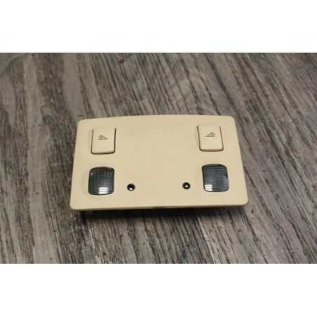 eclairage plafonnier AUDI A6 4B0947303