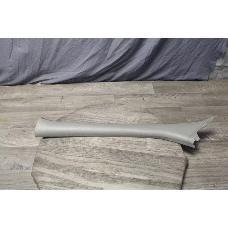 cache plastic montant avant gauche RENAULT CLIO 2 7700432773