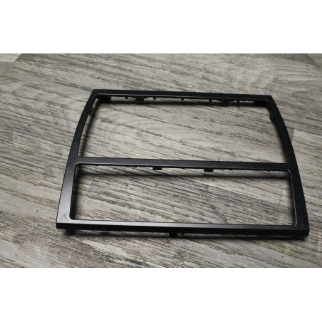 cache centrale habillage tableau de bord autoradio AUDI A6 2000