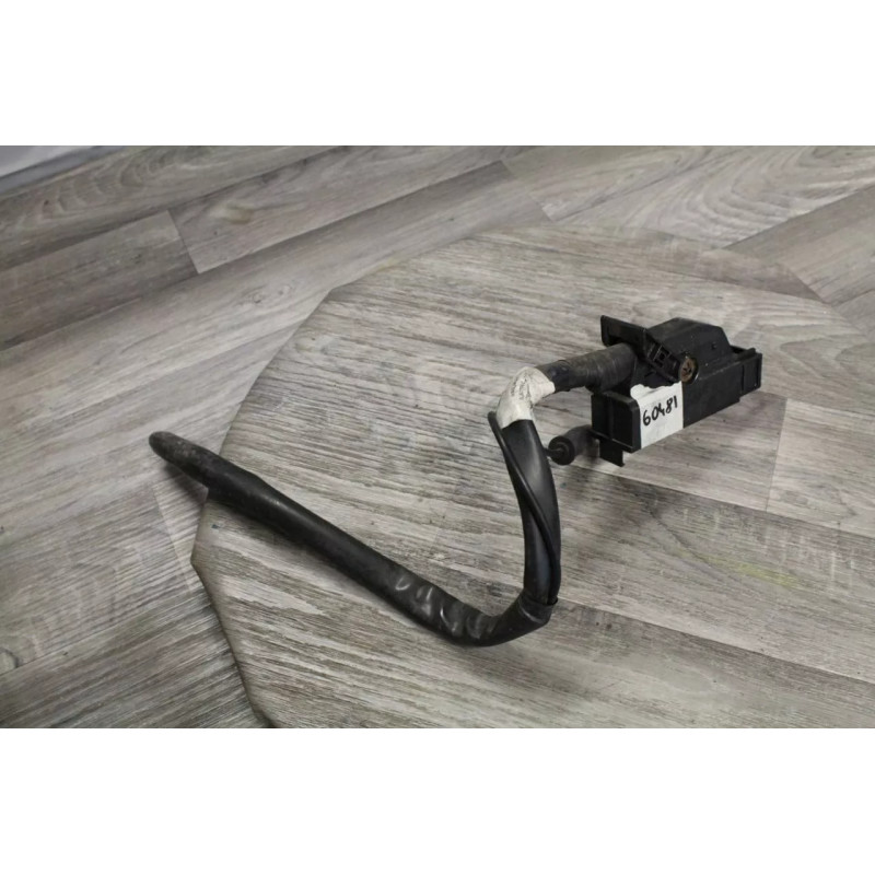 prise electrique de boitier MERCEDES W124 500E 1994 BERLINE prise electrique de boitier MERCEDES W124 500E 1994 BERLINE