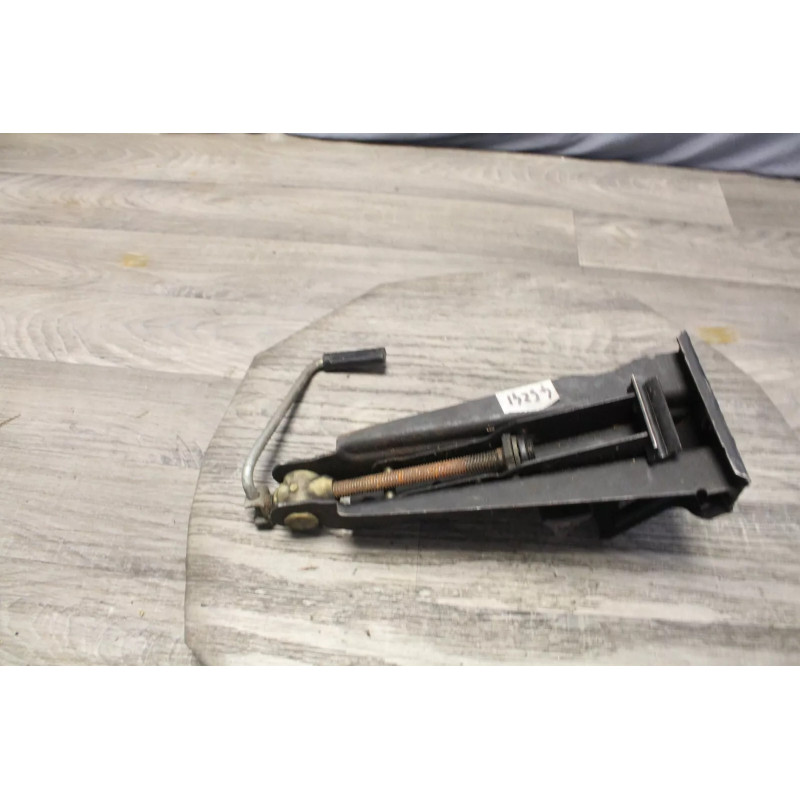 cric REF INTERNE 45241 cric REF INTERNE 45241