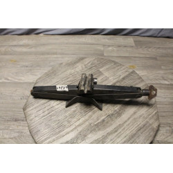 cric FORD COURIER 92FB17080AE