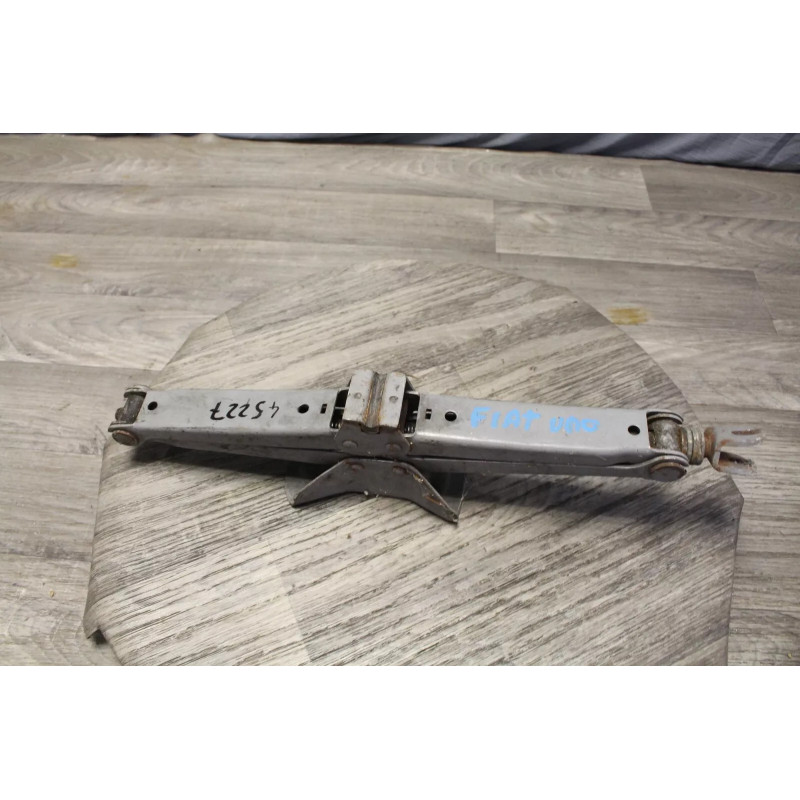 cric FIAT UNO cric FIAT UNO
