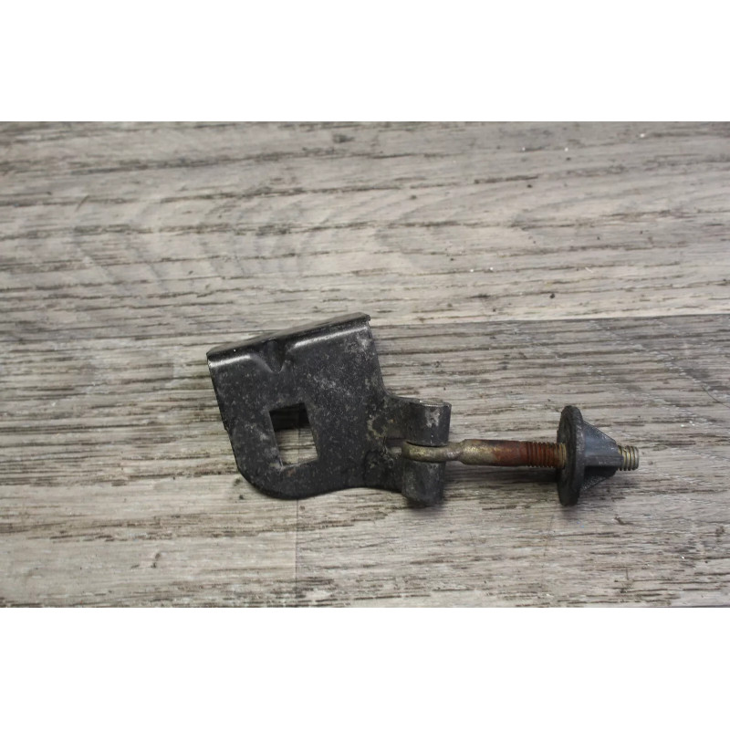 fixation cric RENAULT EXPRESS fixation cric RENAULT EXPRESS