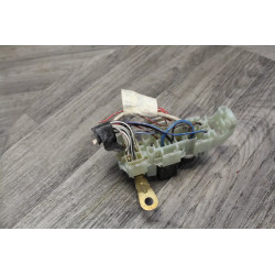 boite a fusible relais TOYOTA COROLLA 90987-04002