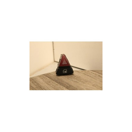 bouton warning fermeture centralise mercedes class a 1688206710