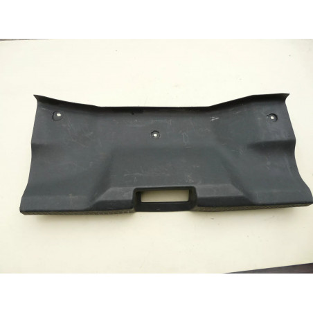 cache plastic de hayon ROVER SERIE 200 ANNEE 1996 erd10133