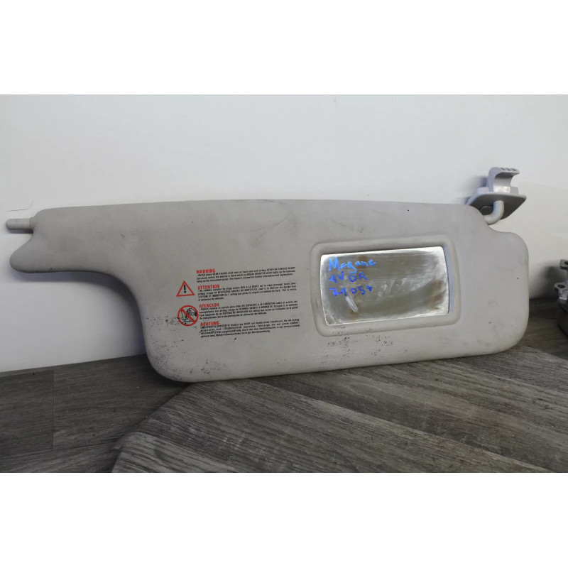 pare soleil avant droit renault MEGANE 82000096 pare soleil avant droit renault MEGANE 82000096