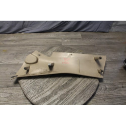 plastic habillage interieur droit divers FORD FOCUS 98ABA31016AL