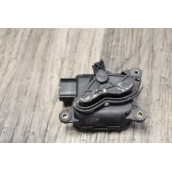 moteur commande volet ventilation aeration chauffage audi VW VOLKSWAGEN PASSAT 0132801121 4B1820511 C