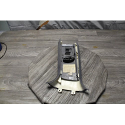 cache plastic montant lateral milieu droit AUDI a6 BREAK  4B0867244