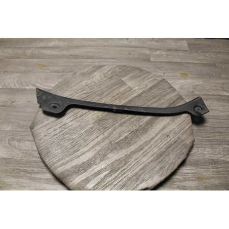 plastic habillage interieur droit volkswagen PASSAT 2000 3B0867768