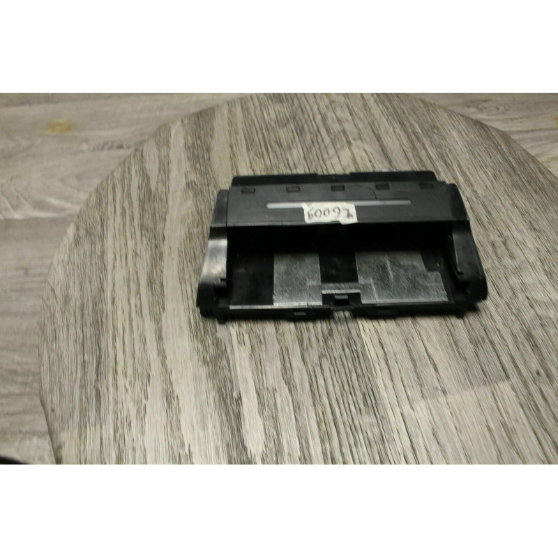 support cendrier de console central AUDI A4 V6 8D0857951