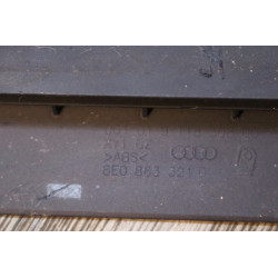 cache plastic  AUDI A4 8E0863321 D