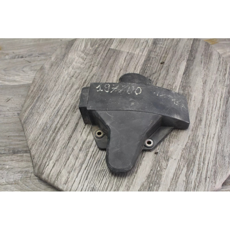 cache plastic support moteur superieur RENAULT 1.9 TURBO DIESEL 7700749333 cache plastic support moteur superieur RENAULT 1.9 TURBO DIESEL 7700749333
