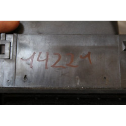 grille ventilation droit centrale tableau de bord AUDI A4 8D1820902