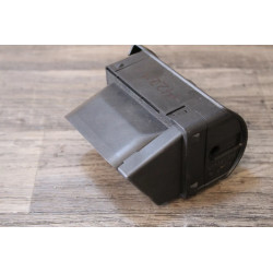 grille ventilation droit centrale tableau de bord AUDI A4 8D1820902