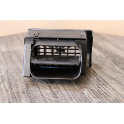 grille ventilation droit centrale tableau de bord AUDI A4 8D1820902