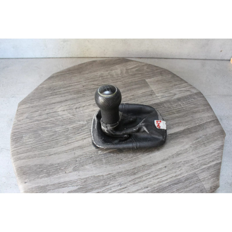 pommeau soufflet levier de vitesse VW VOLKSWAGEN GOLF 4 pommeau soufflet levier de vitesse VW VOLKSWAGEN GOLF 4