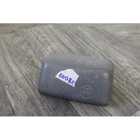 cache centrale volant PIAGGGIO PORTER 45112-87Z01