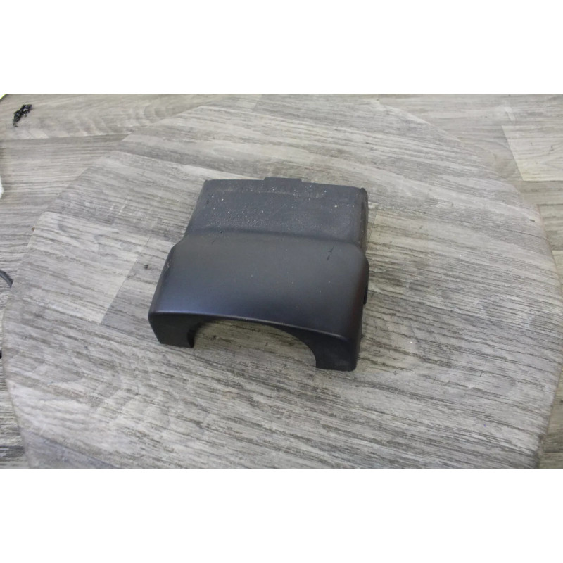 cache plastic superieur colonne VW VOLKSWAGEN PASSAT 2001 cache plastic superieur colonne VW VOLKSWAGEN PASSAT 2001