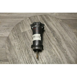 poignee fixation de roue de secours AUDI 8D0803899 b