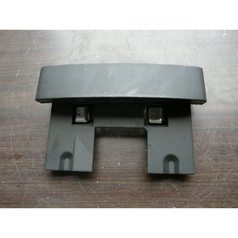 plastic cache allonge colonne direction RENAULT SCENIC 2 2005 8200141045 plastic cache allonge colonne direction RENAULT SCENIC 2 2005 8200141045