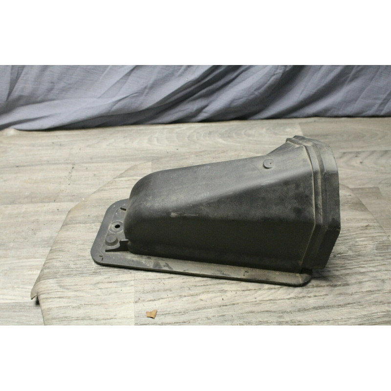 cache plastic divers RENAULT CLIO 2 8200138174 cache plastic divers RENAULT CLIO 2 8200138174