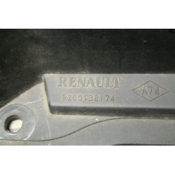 cache plastic divers RENAULT CLIO 2 8200138174
