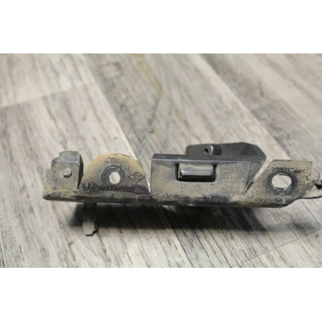 support plastic habillage divers RENAULT CLIO 2 PH 2 1.5 DCI 80CV 4P 8200068814