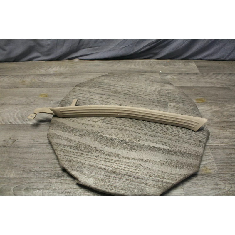 habillage plastic droit divers FORD FOCUS 98ABA1324AG habillage plastic droit divers FORD FOCUS 98ABA1324AG
