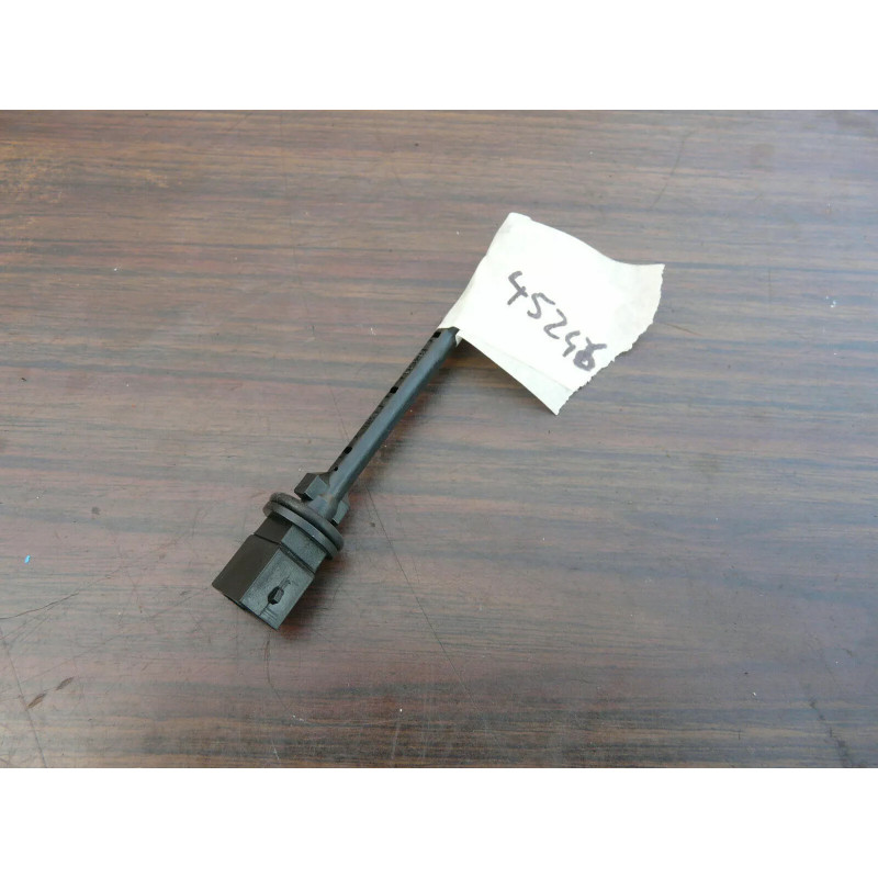 capteur sonde temperature climatisation AUDI A8 V8 3.3 TDI 2001 4d0820539 capteur sonde temperature climatisation AUDI A8 V8 3.3 TDI 2001 4d0820539