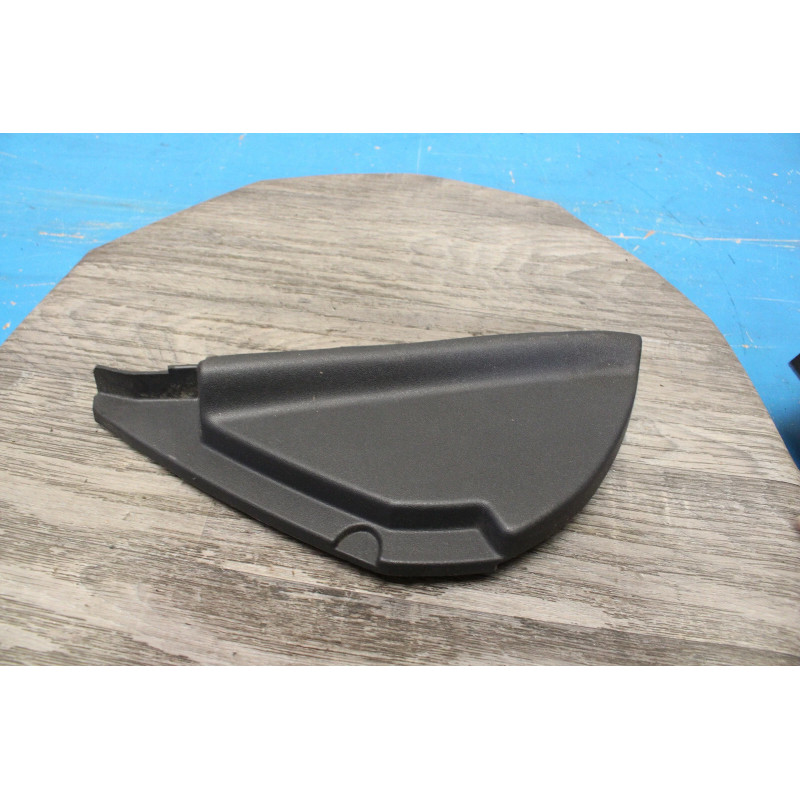 plastic habillage tableau tdb gauche RENAULT megane 2 phase 2 8200079070 plastic habillage tableau tdb gauche RENAULT megane 2 phase 2 8200079070