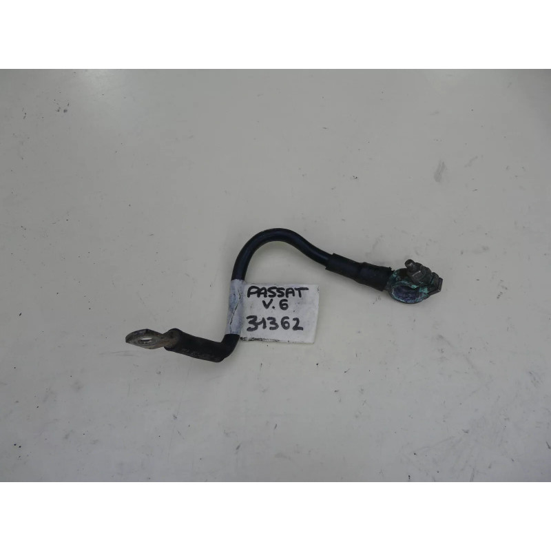 cable electrique avec cosse de batterie PASSAT V6 TDI 2000 cable electrique avec cosse de batterie PASSAT V6 TDI 2000