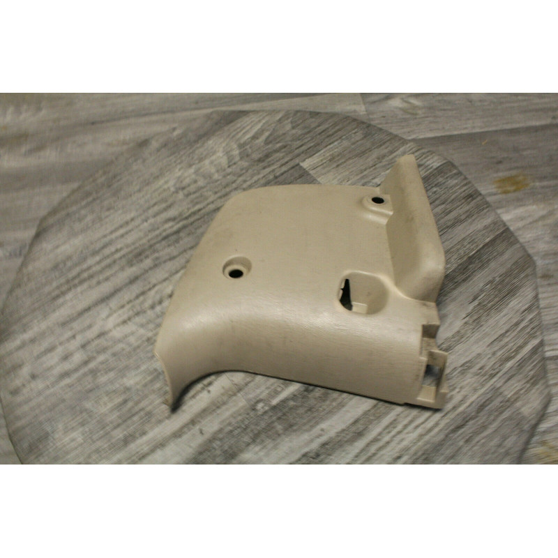 habillage plastic droit FORD FOCUS 98ABA02348AG habillage plastic droit FORD FOCUS 98ABA02348AG