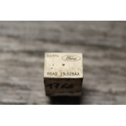 RELAIS BLANC FORD 88AG13L028AA