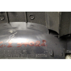 cache plastic de frein a main centrale RENAULT MEGANE 2  8200079103
