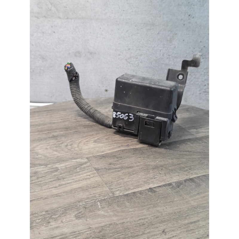 boite a fusible relais nissan qashqai 6420-0049 boite a fusible relais nissan qashqai 6420-0049