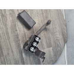 boite a fusible relais nissan qashqai 6420-0049