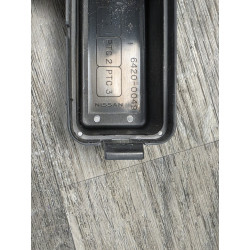 boite a fusible relais nissan qashqai 6420-0049